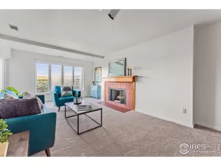 Photo #5: 974205 Listing