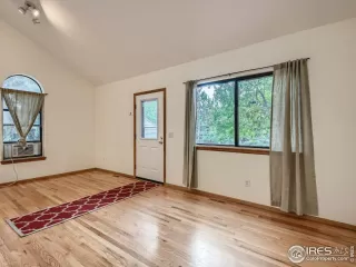 Photo #3: 974313 Listing 