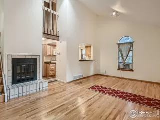Photo #4: 974313 Listing 
