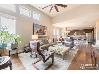 Photo #4: 974361 Listing