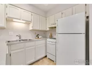 Photo #3: 974385 Listing