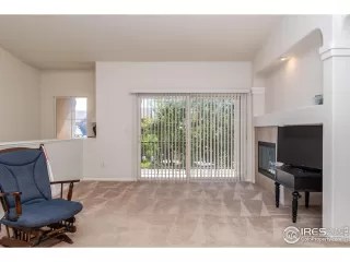 Photo #2: 974447 Listing