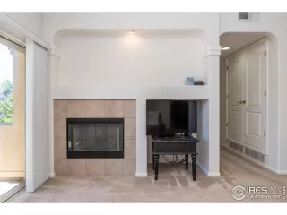 Photo #4: 974447 Listing