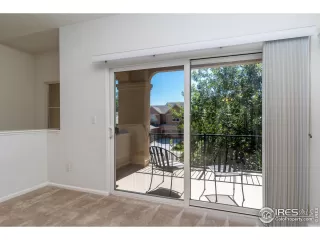 Photo #5: 974447 Listing