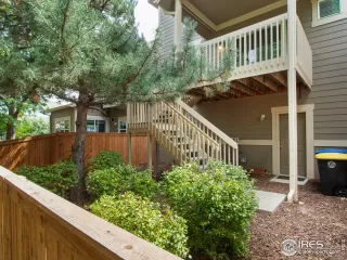 Photo #6: 974499 Listing