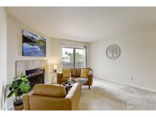 Photo #2: 974511 Listing