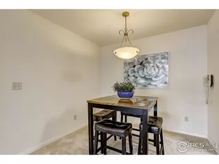 Photo #5: 974511 Listing