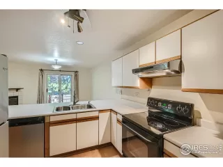 Photo #2: 974535 Listing 