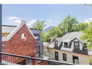 Photo #3: 974682 Listing