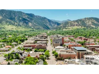 Photo #6: 974682 Listing