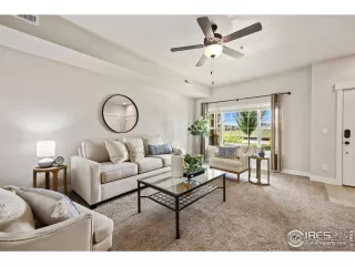 Photo #3: 974699 Listing