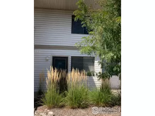 Photo #1: 974703 Listing