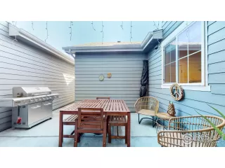 Photo #5: 974820 Listing