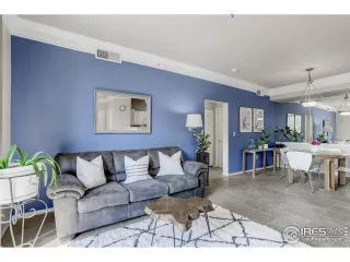 Photo #2: 974831 Listing