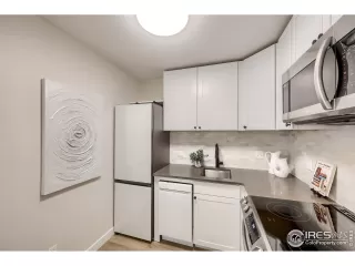 Photo #5: 974851 Listing