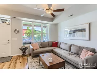 Photo #2: 974861 Listing 