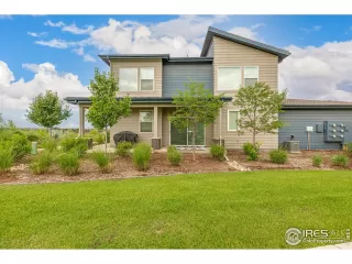 Photo #2: 974877 Listing