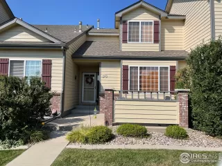 Photo #2: 974878 Listing