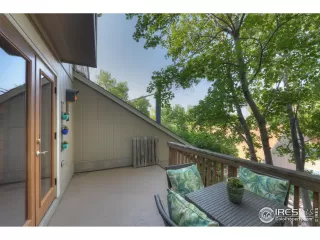 Photo #2: 974883 Listing