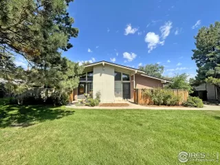 Photo #1: 974973 Listing