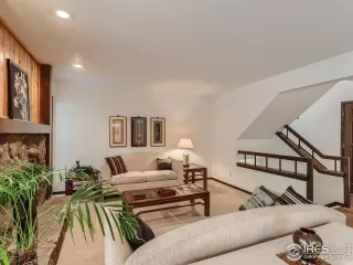 Photo #5: 974979 Listing 