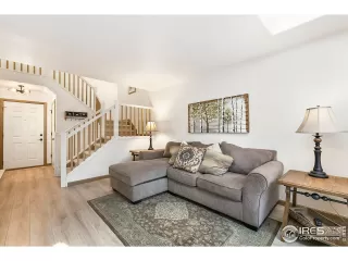 Photo #3: 975010 Listing