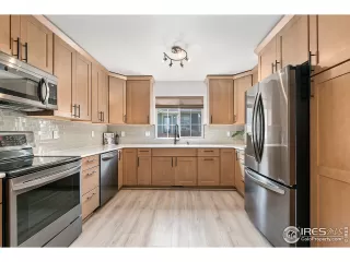 Photo #4: 975010 Listing