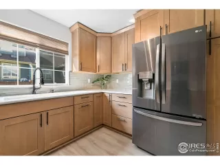 Photo #5: 975010 Listing