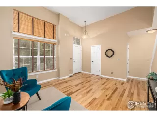 Photo #5: 975013 Listing