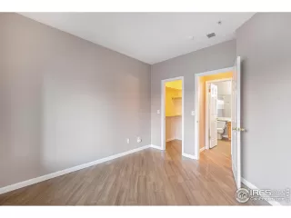 Photo #3: 975019 Listing