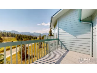 Photo #5: 975084 Listing