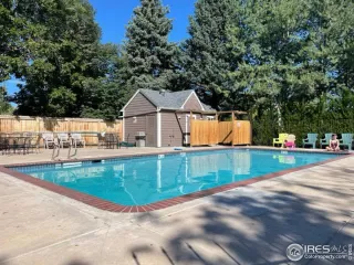 Photo #2: 975091 Listing
