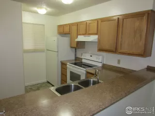 Photo #3: 975167 Listing