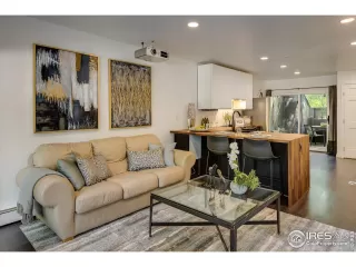 Photo #6: 975270 Listing 