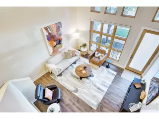 Photo #3: 975317 Listing