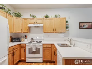 Photo #4: 975361 Listing 