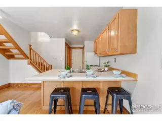 Photo #6: 975386 Listing 