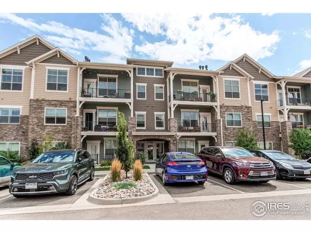 MLS: 975418 Condo For Sale