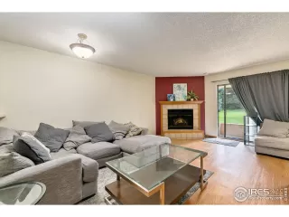 Photo #2: 975441 Listing