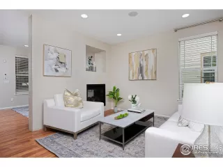 Photo #3: 975471 Listing