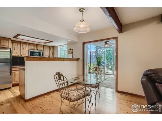 Photo #4: 975510 Listing