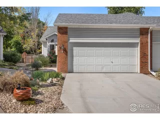 Photo #2: 975544 Listing