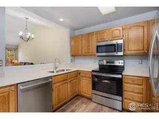 Photo #4: 975544 Listing