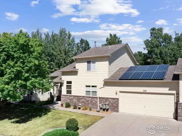 MLS: 975549 Condo For Sale