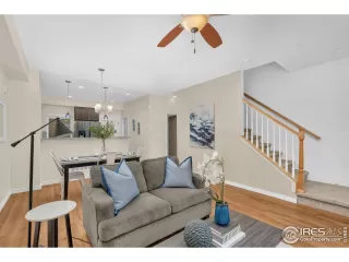 Photo #4: 975657 Listing