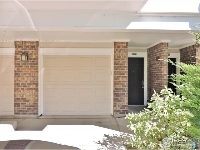 MLS: 975665 Condo For Sale