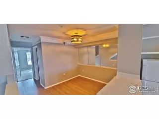 Photo #6: 975665 Listing