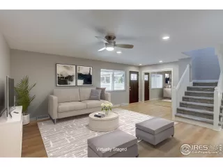 Photo #2: 975676 Listing