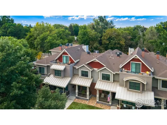 MLS: 975776 Condo For Sale