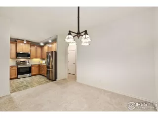 Photo #6: 975777 Listing